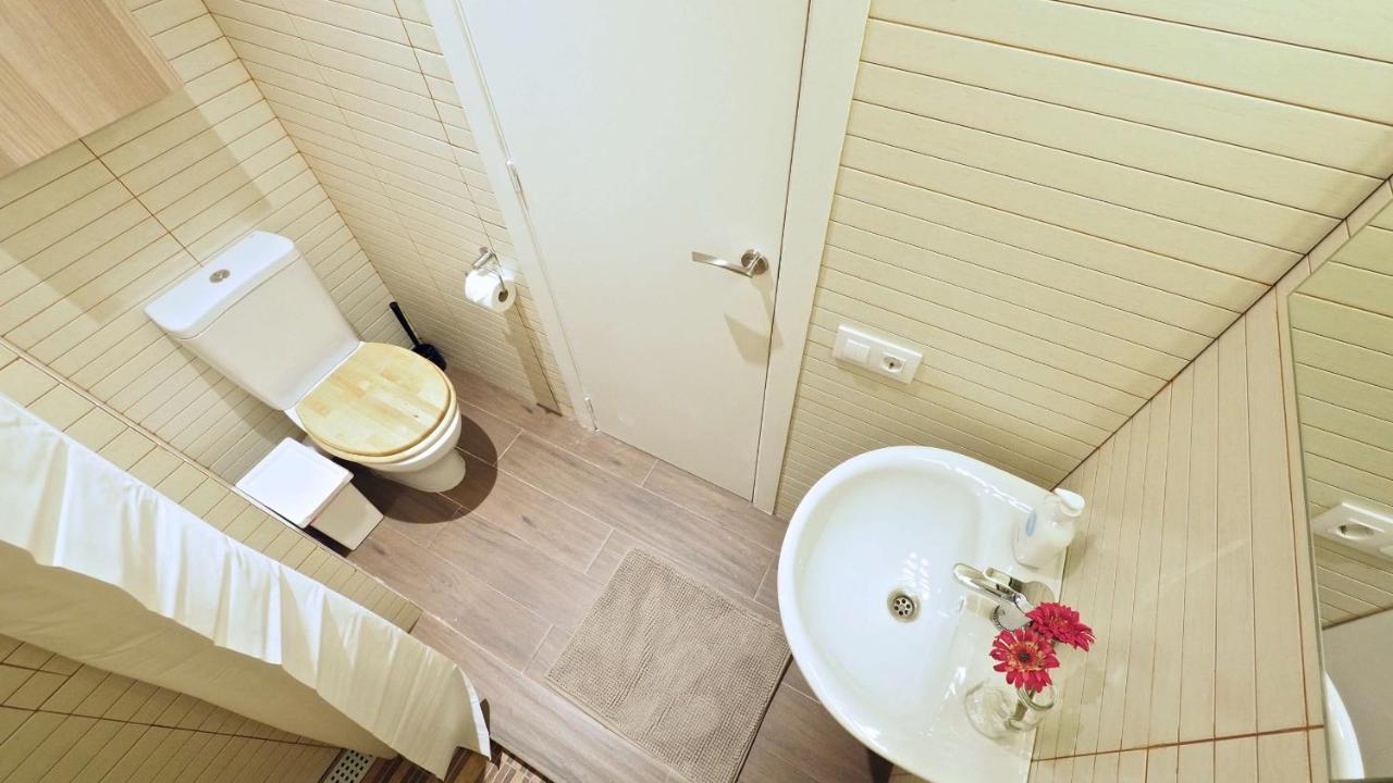 The White Flats Sant Antoni Appartement
